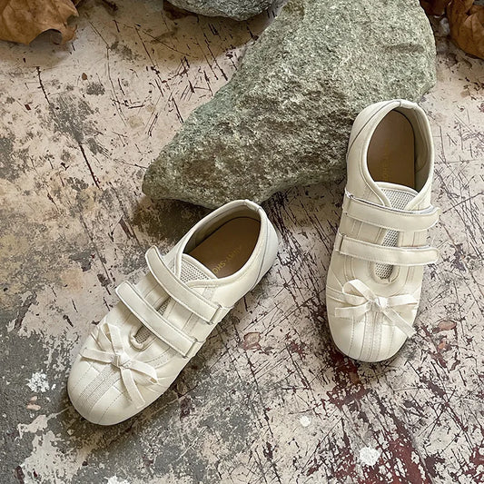 Women’s Mary Jane Cross-Strap Flats - Elegant Round-Toe Ballerinas with Soft Comfortable Sole