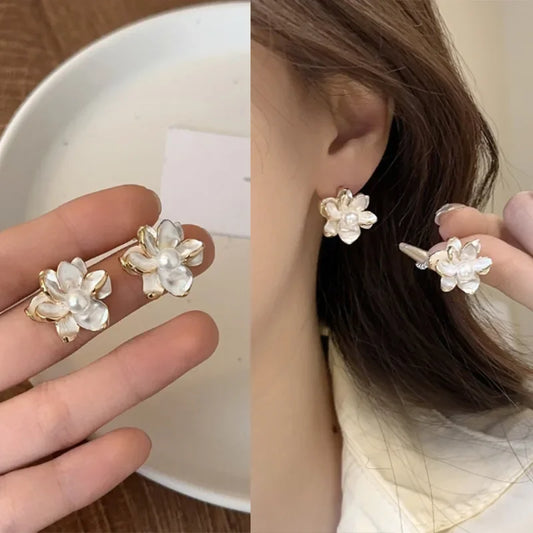 Korean Vintage Pearl & Crystal Earrings - Luxury Zircon Flower, Butterfly & Leaf Studs for Women