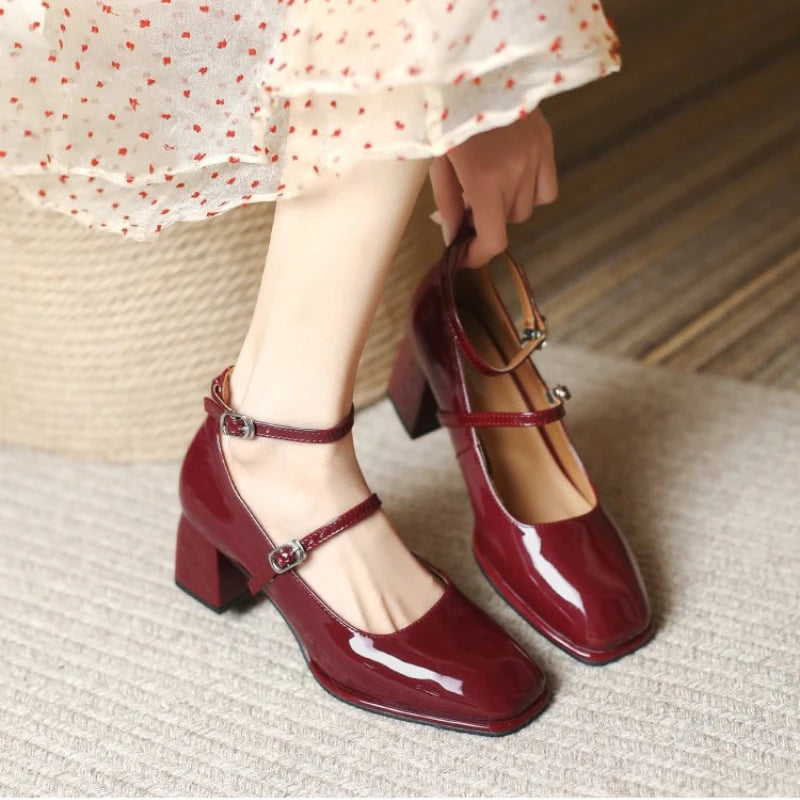 Women’s Retro Mary Jane Shoes - Thick Heels, Square Toe, High-Quality Leather