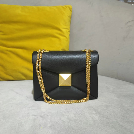 Verde Rivetta - Cowhide Leather Chain Shoulder Bag with Gold Stud Accents