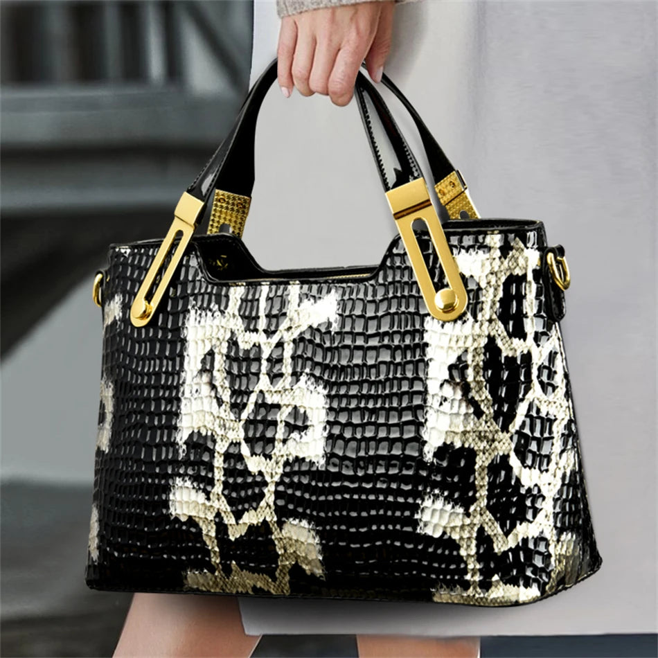 Serpentina Luxe - Elegant Python Print Handbag for Parties & Formal Occasions