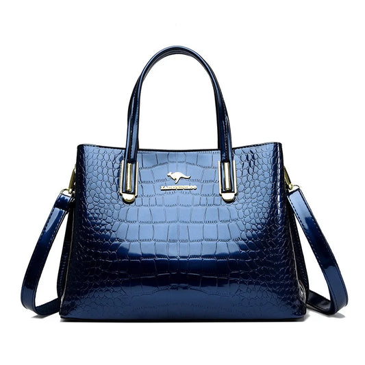 Elegant Comfort Shoulder Bag - Classic Tote for Stylish Moms