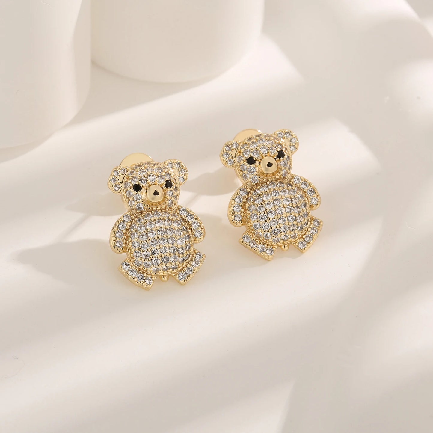 Light Luxury Colorful Bear Earrings - Fashionable, Elegant & Playful Jewelry for Women