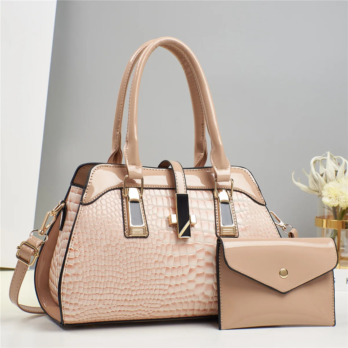 GlossCroc Luxe Tote - High-Shine Crocodile Pattern Handbag for Stylish Women