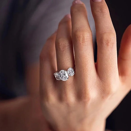 3–6 Carat Oval Cut Moissanite 3-Stone Engagement Ring – 925 Sterling Silver Wedding Band for Women