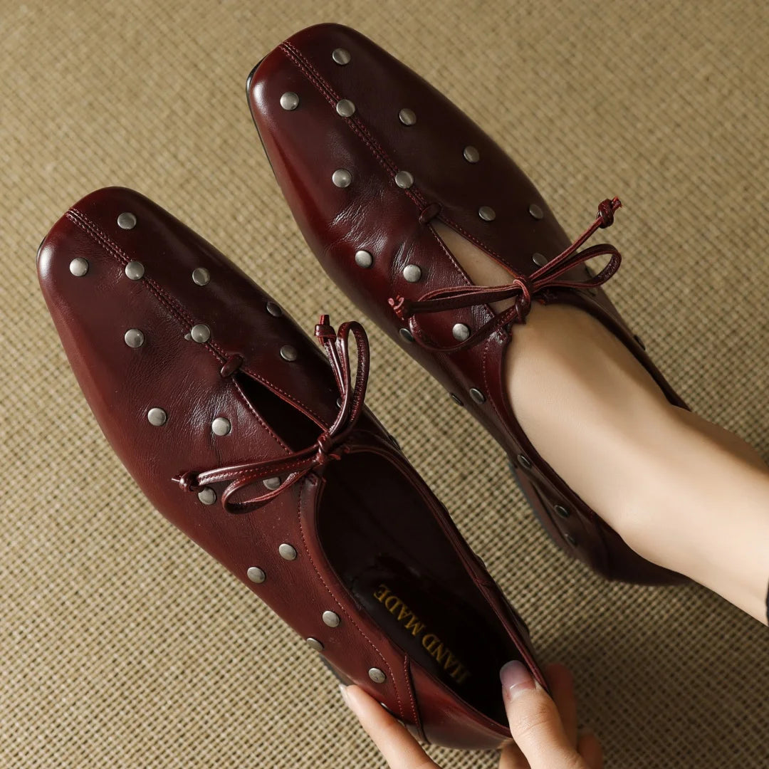Women’s Cow Leather Lace-Up Flats - High-Quality Oxford Espadrilles with Rivet Detail
