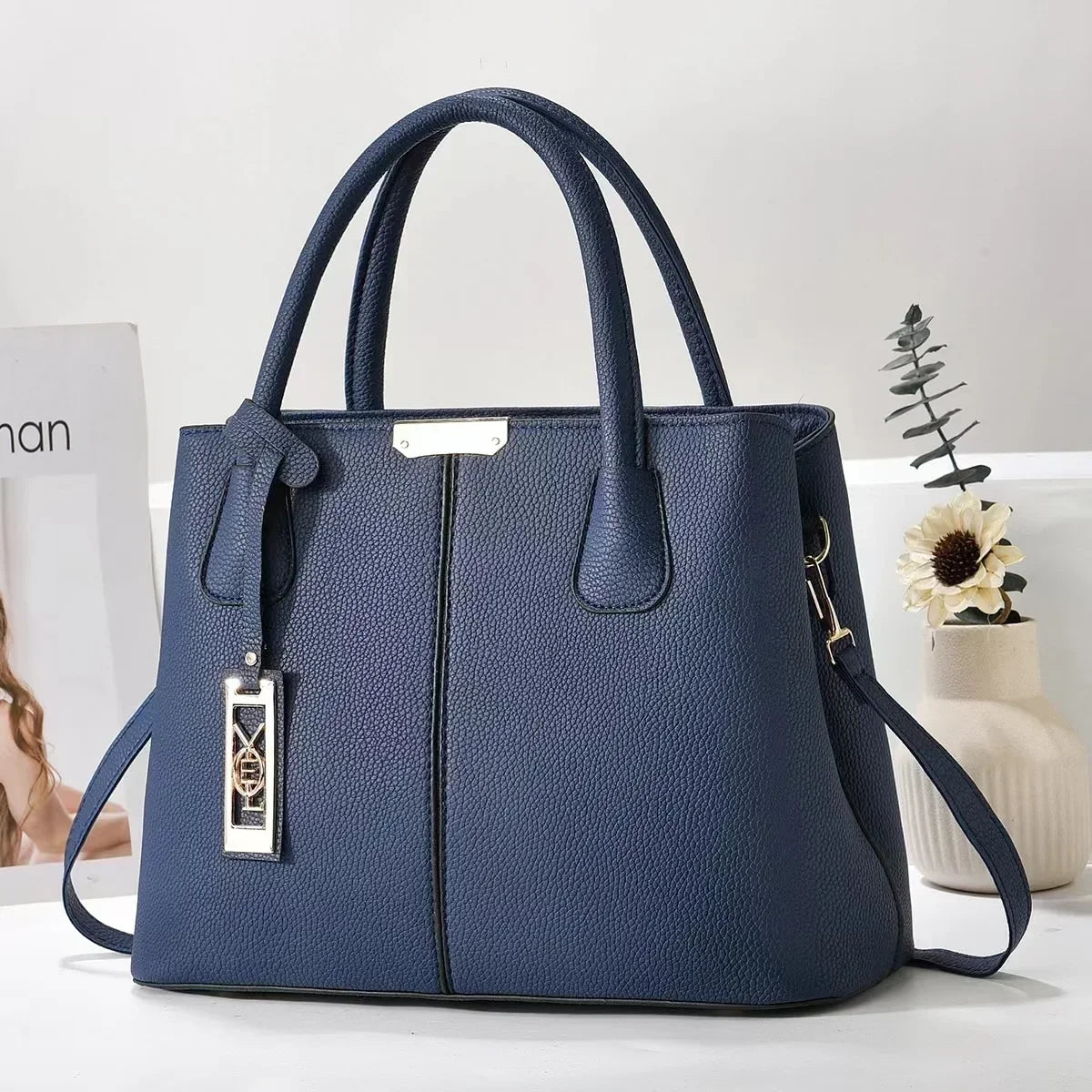 Prestigia Luxe - Classic Large-Capacity Commuter Tote
