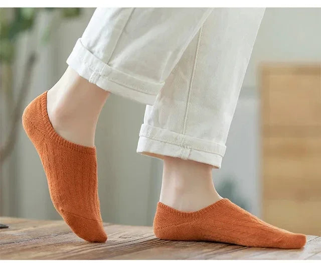 Women’s Invisible Boat Socks - 5 Pairs, Soft Cotton Ankle Socks with Silicone Grip, Summer Solid Colors