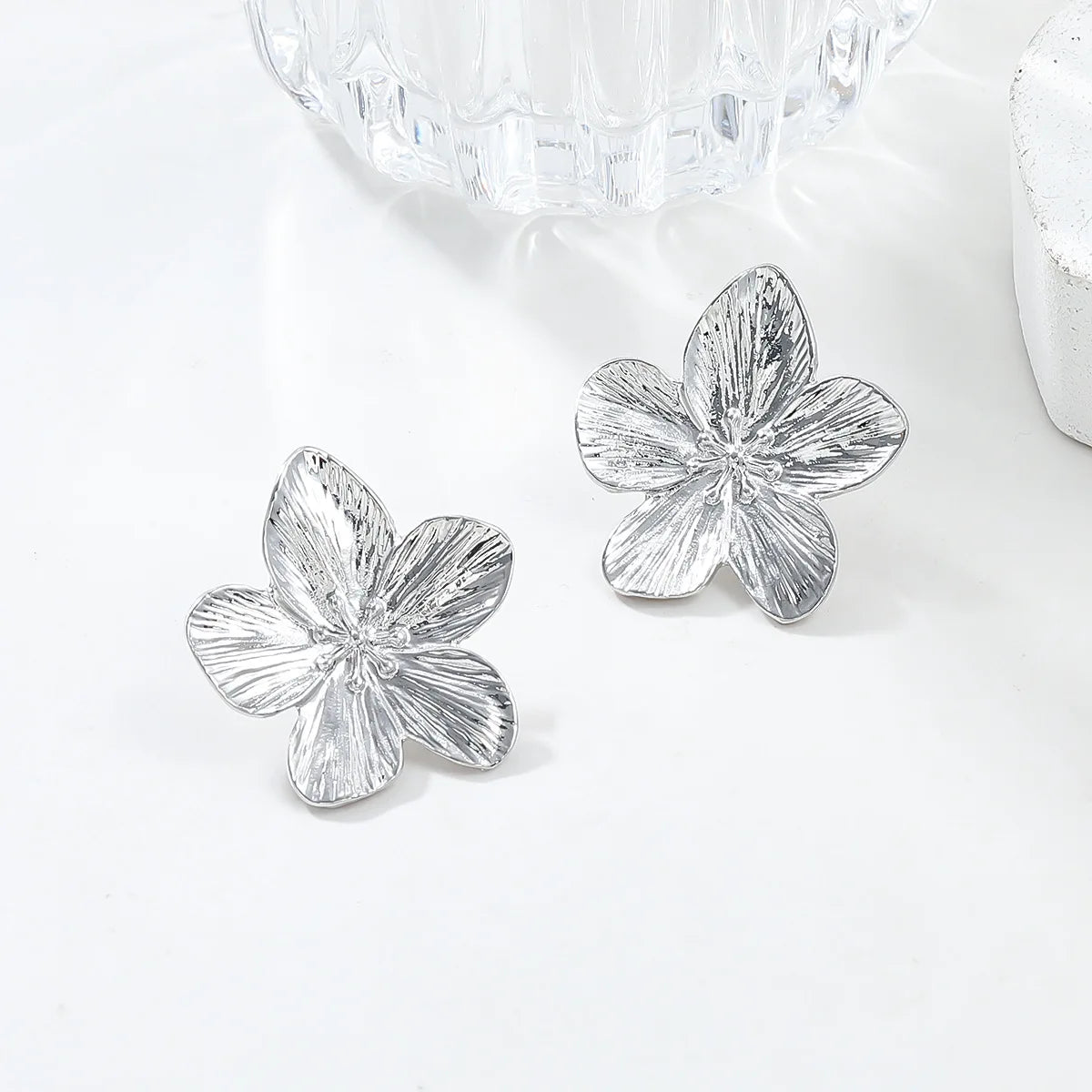 2PC Women’s Stainless Steel Flower Earrings - Trendy Fashion Jewelry for Festivals, Parties & Travel